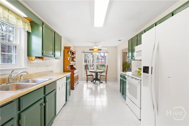 104 Saint Andrews Way, Savannah, GA 31410