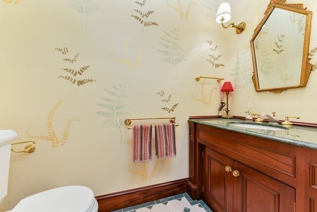 14 Ash Street 14, Cambridge, MA 02138
