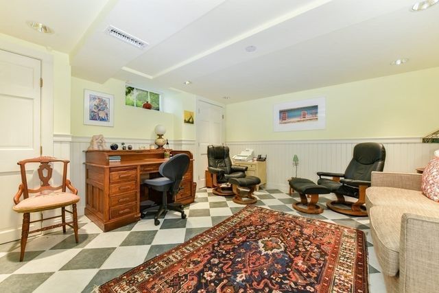14 Ash Street 14, Cambridge, MA 02138