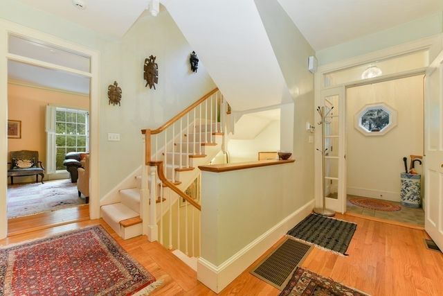 14 Ash Street 14, Cambridge, MA 02138