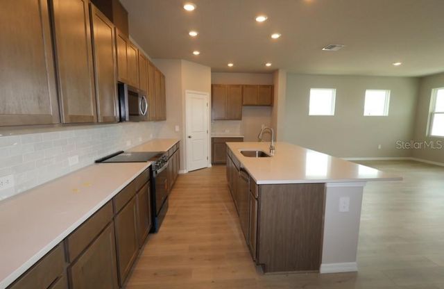 437 SPRING HARVEST DRIVE, Plant City, FL 33566