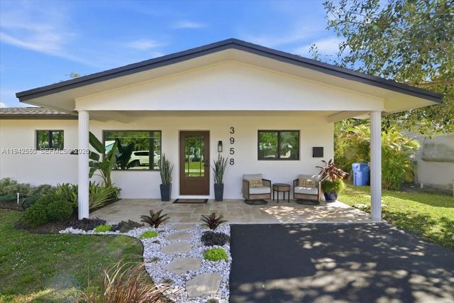 3958 NW 19th Ave, Oakland Park, FL 33309