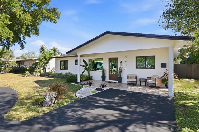 3958 NW 19th Ave, Oakland Park, FL 33309