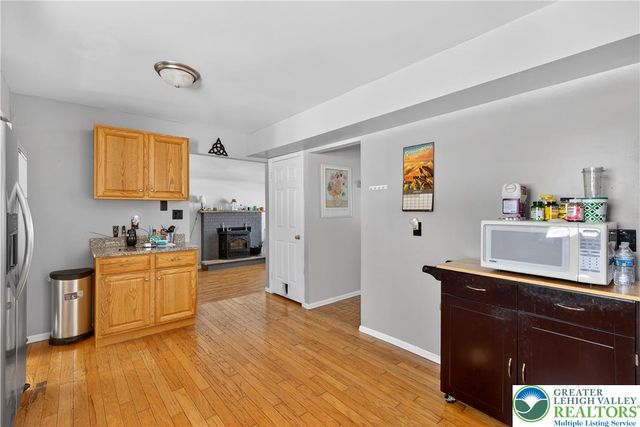 132 Woodview Drive, Trumbauersville Boro, PA 18951