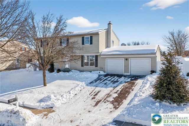 132 Woodview Drive, Trumbauersville Boro, PA 18951