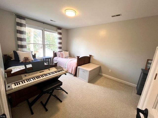 108 Greenbrier, Williamsburg, VA 23185