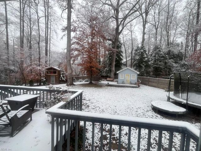 108 Greenbrier, Williamsburg, VA 23185