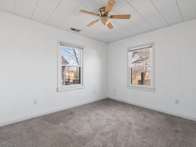 3229 66th Avenue, Moline, IL 61265