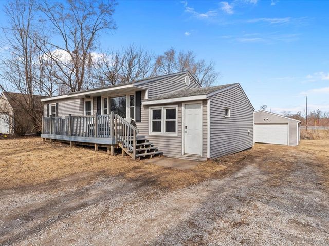 3229 66th Avenue, Moline, IL 61265