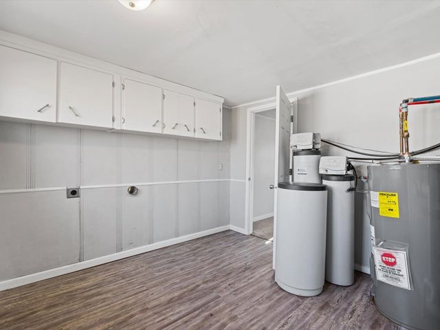 3229 66th Avenue, Moline, IL 61265