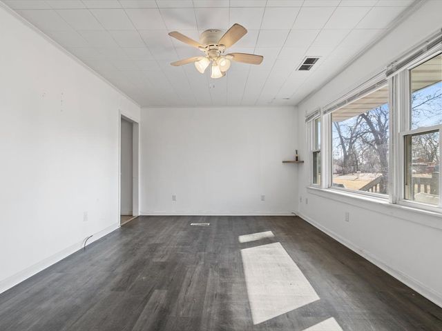 3229 66th Avenue, Moline, IL 61265