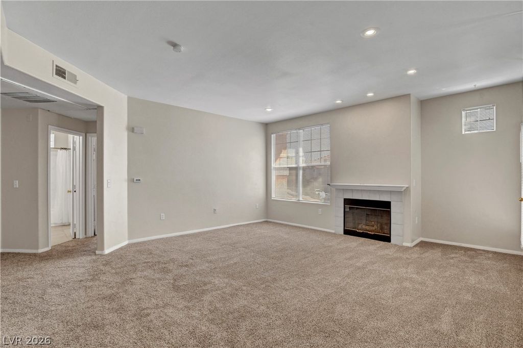 Image 4 of property listing at 8555 West Russell Road 2091, Las Vegas, NV 89113