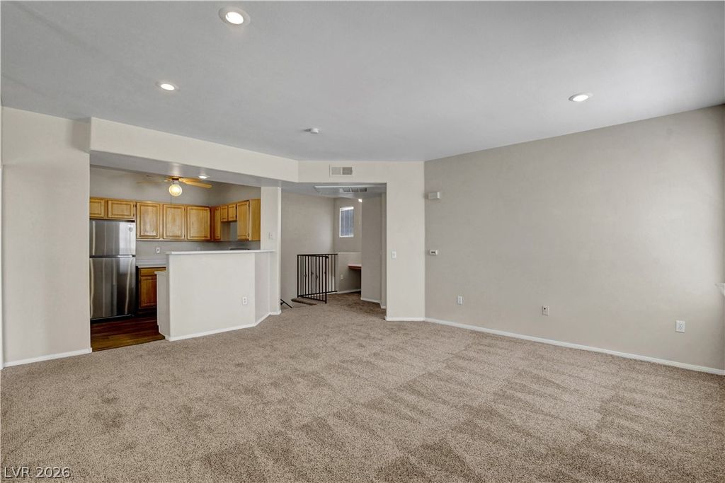 Image 6 of property listing at 8555 West Russell Road 2091, Las Vegas, NV 89113