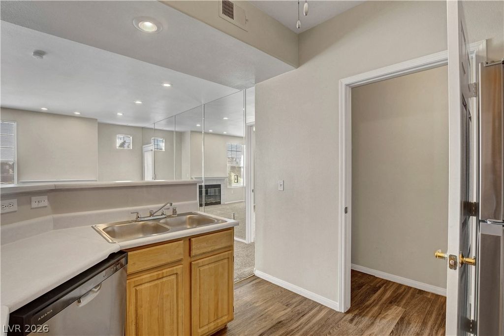 Image 8 of property listing at 8555 West Russell Road 2091, Las Vegas, NV 89113