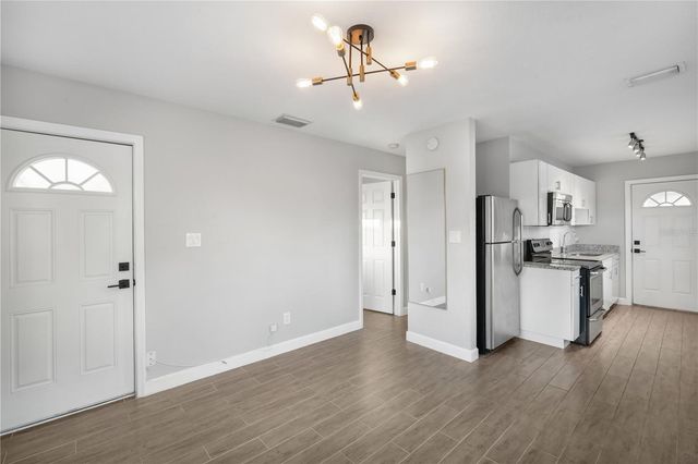 1904 W CYPRESS STREET A, Tampa, FL 33606