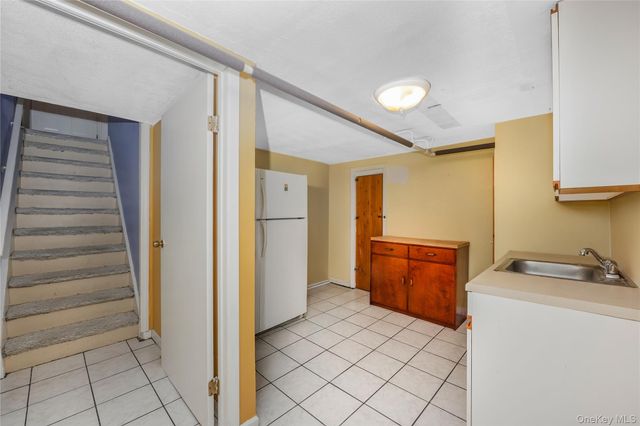 65 Colonial Drive, Farmingdale, NY 11735