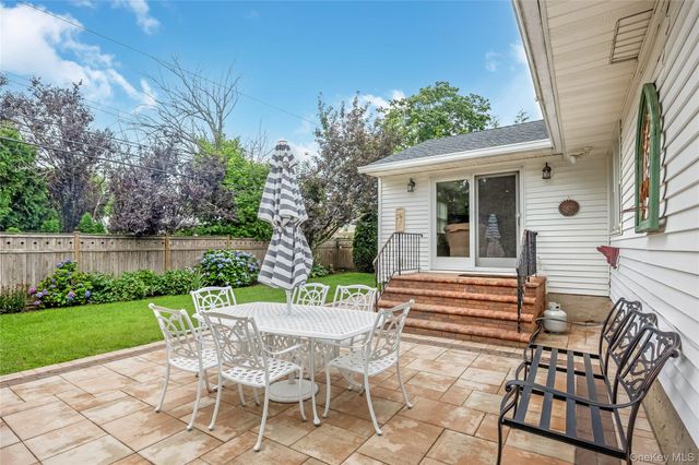 65 Colonial Drive, Farmingdale, NY 11735