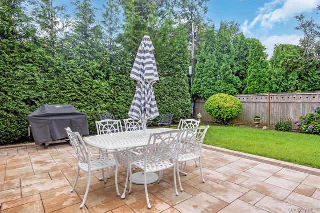 65 Colonial Drive, Farmingdale, NY 11735