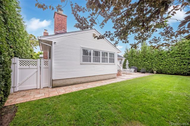 65 Colonial Drive, Farmingdale, NY 11735