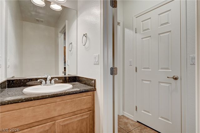 11472 Ogden Mills Drive 104, Las Vegas, NV 89135