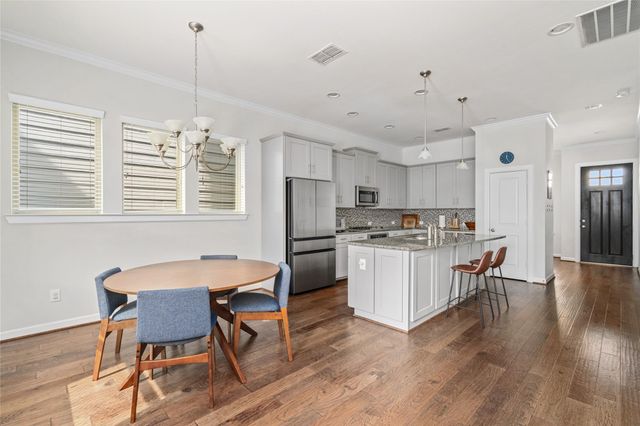 8923 Highgate Lane, Houston, TX 77080