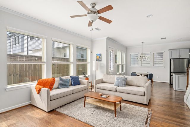 8923 Highgate Lane, Houston, TX 77080