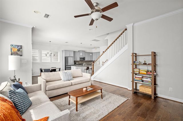 8923 Highgate Lane, Houston, TX 77080