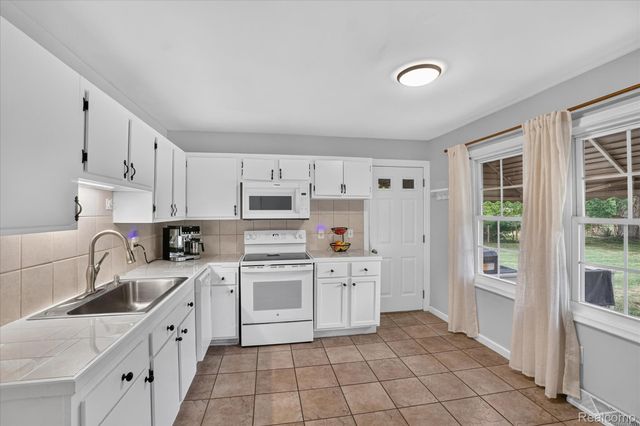 10356 Linden Road, Mundy Township, MI 48439