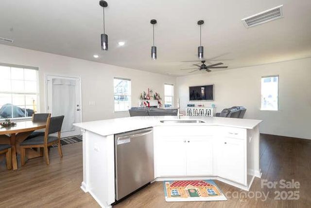 339 Kennerly Center Drive, Mooresville, NC 28115