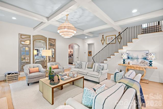 254 Huntley Place, Charlotte, NC 28207