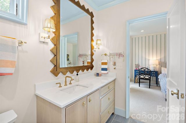 254 Huntley Place, Charlotte, NC 28207