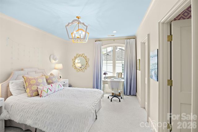 254 Huntley Place, Charlotte, NC 28207