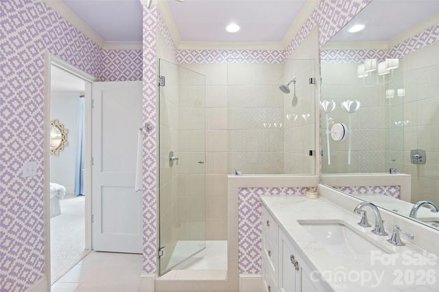 254 Huntley Place, Charlotte, NC 28207