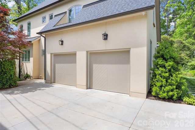 254 Huntley Place, Charlotte, NC 28207