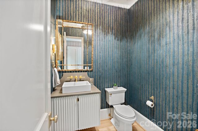 254 Huntley Place, Charlotte, NC 28207