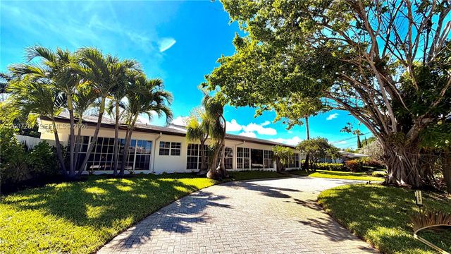 2409 Bayview Dr, Fort Lauderdale, FL 33305