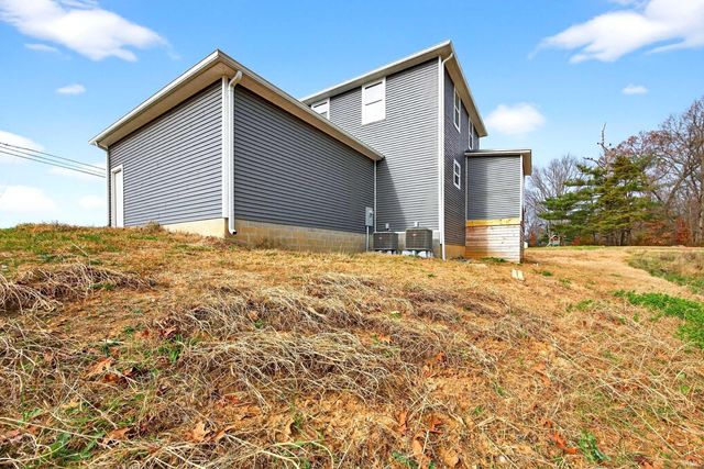 1216 Greer Lane, Springville, IN 47462