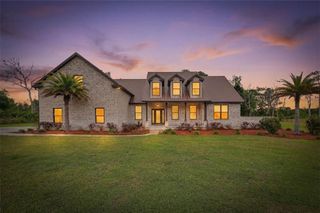 211 Sanford Drive, Waverly, GA 31565
