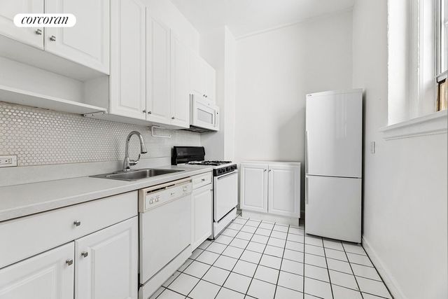 301 W 108th St Apt 9C, New York City, NY 10025