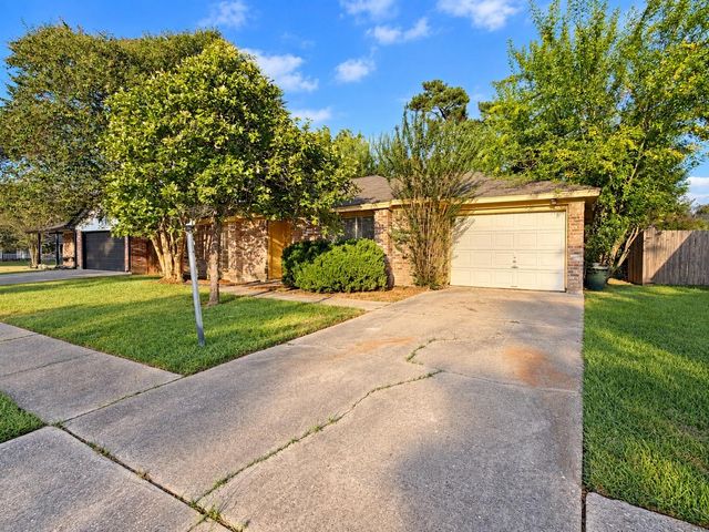 16961 Mockingbird Court, Conroe, TX 77385