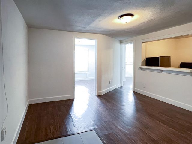 11 Norwood Street 4, Houston, TX 77011