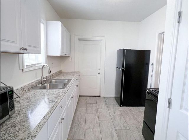 11 Norwood Street 4, Houston, TX 77011