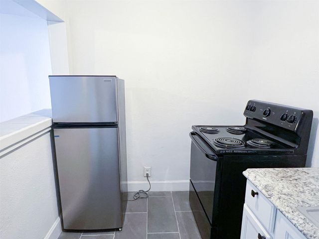 11 Norwood Street 4, Houston, TX 77011