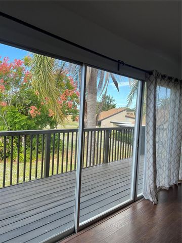 686 WHITE PINE TREE ROAD 64, Venice, FL 34285