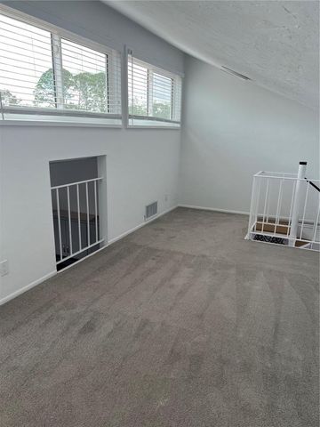 686 WHITE PINE TREE ROAD 64, Venice, FL 34285