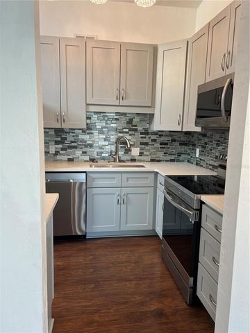 686 WHITE PINE TREE ROAD 64, Venice, FL 34285