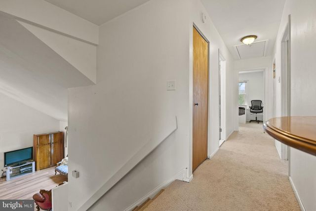 42 HORNSBY DR, Marlton, NJ 08053