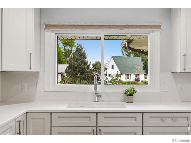 2739 Grinnell Drive, Longmont, CO 80503