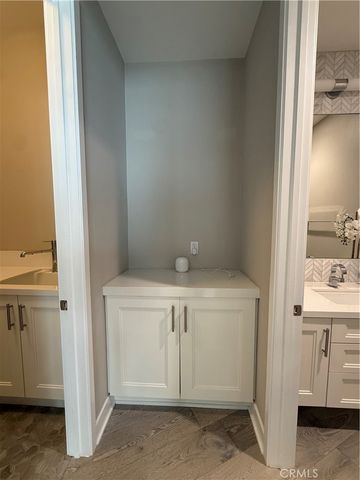 5907 Westlawn Ave, Playa Vista, CA 90094