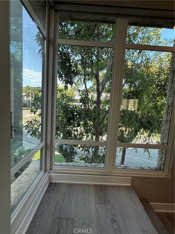 5907 Westlawn Ave, Playa Vista, CA 90094